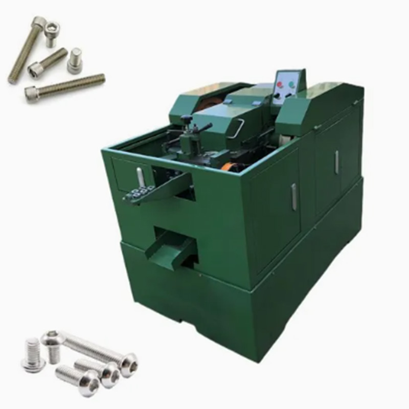 Samovrtalni stroj za hladno navijanje vijakov